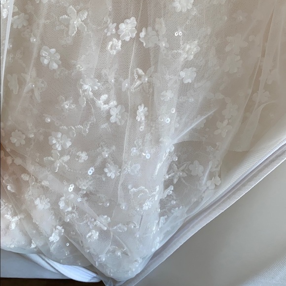 Berta MUSE Barcelona Bridal Gown - Demi - Picture 7 of 8